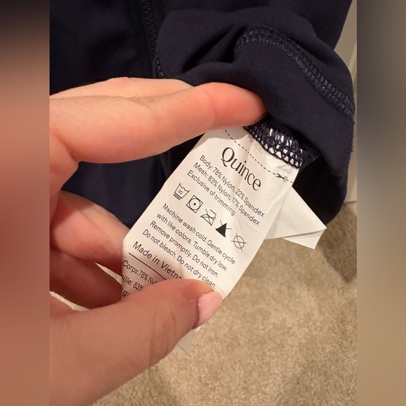 Quince NWOT Ultra Form Slim Fit Jacket in Navy Size L - Picture 4 of 6